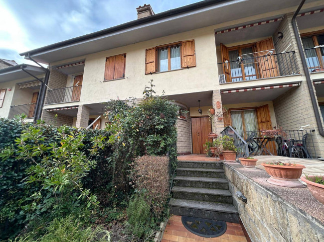 Villette a schiera in vendita a Orte