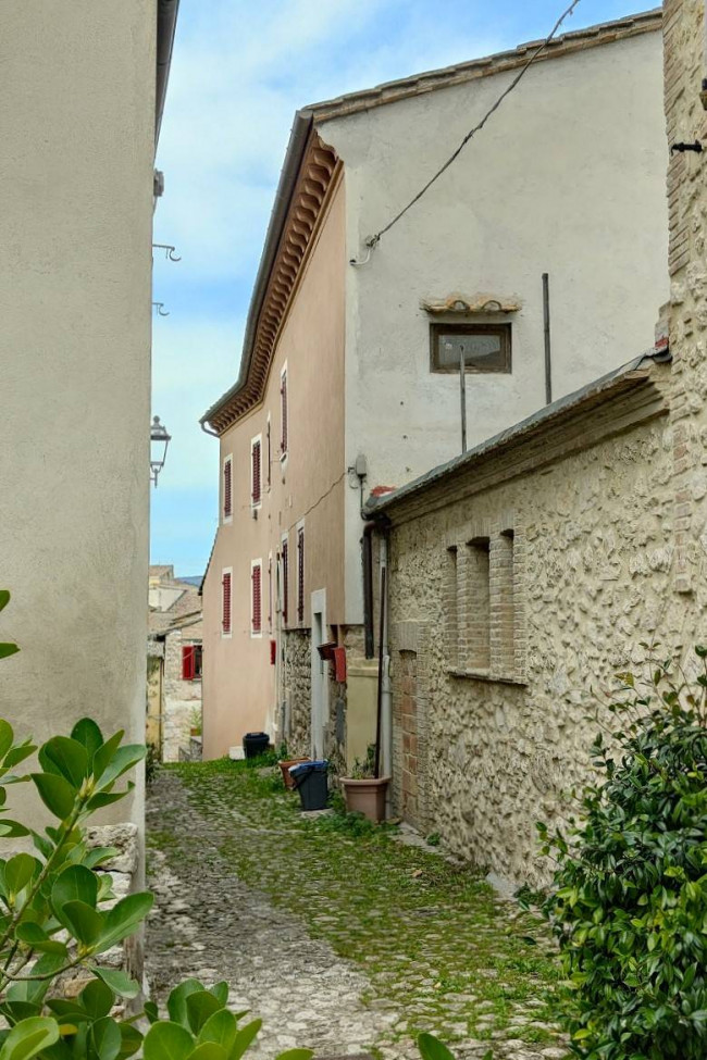 Appartamento in vendita a Amelia