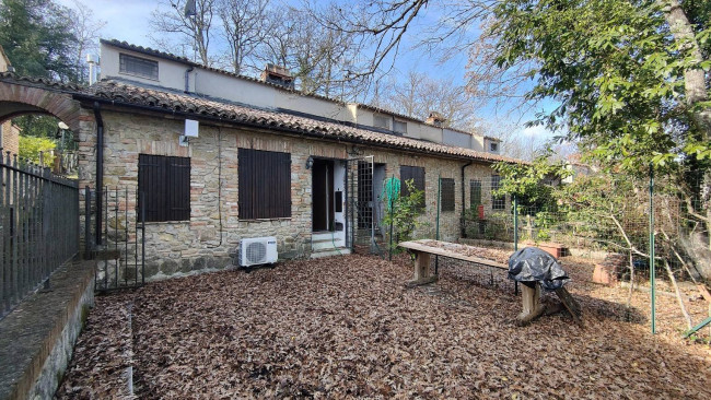 Villette a schiera in vendita a Guardea