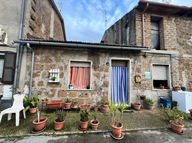 Appartamento in vendita a Vasanello