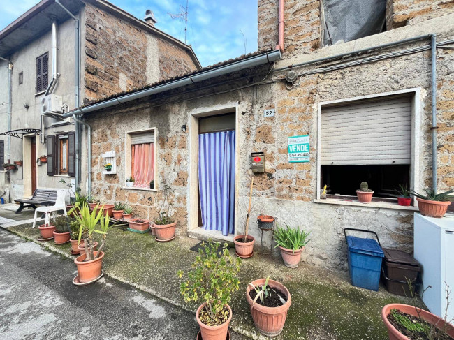 Appartamento in vendita a Vasanello