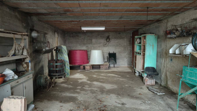 Casale in vendita a Attigliano