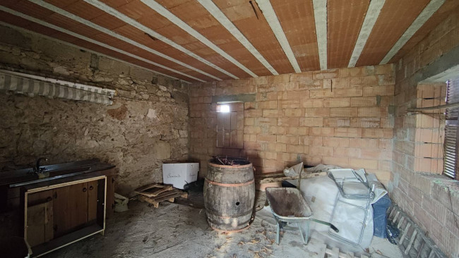 Casale in vendita a Attigliano