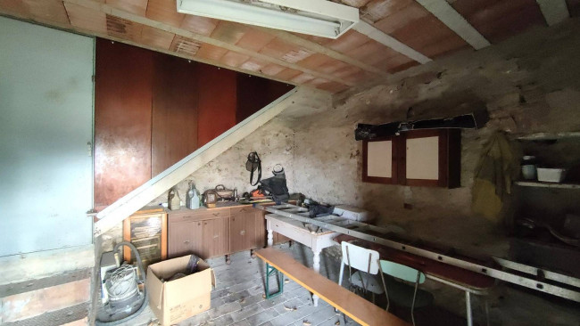 Casale in vendita a Attigliano