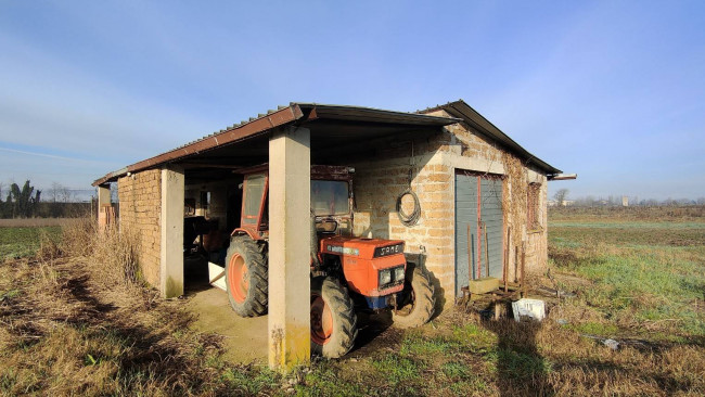 Casale in vendita a Attigliano