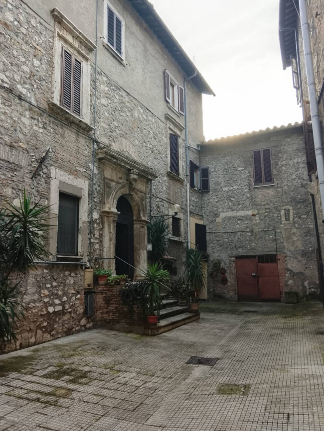 Appartamento in vendita a Narni