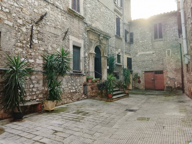 Appartamento in vendita a Narni
