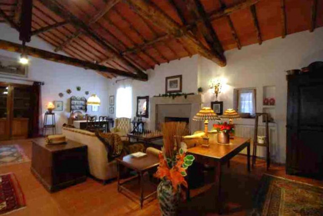 Casale in vendita a Amelia