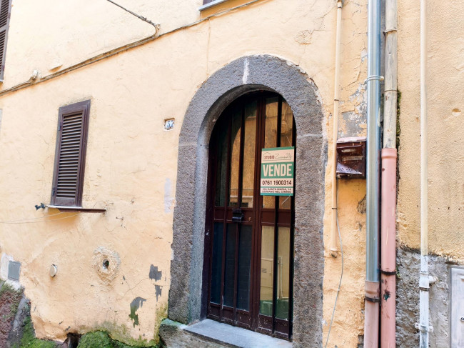 Appartamento in vendita a Soriano nel Cimino