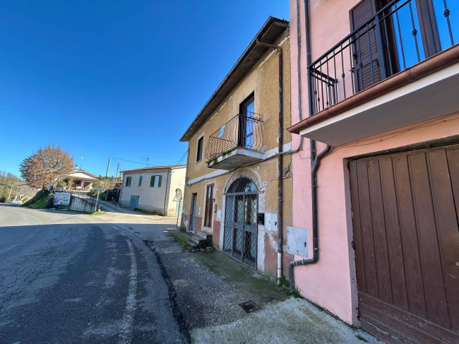 Appartamento in vendita a Vasanello