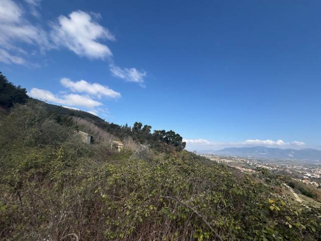 Casale in vendita a Narni