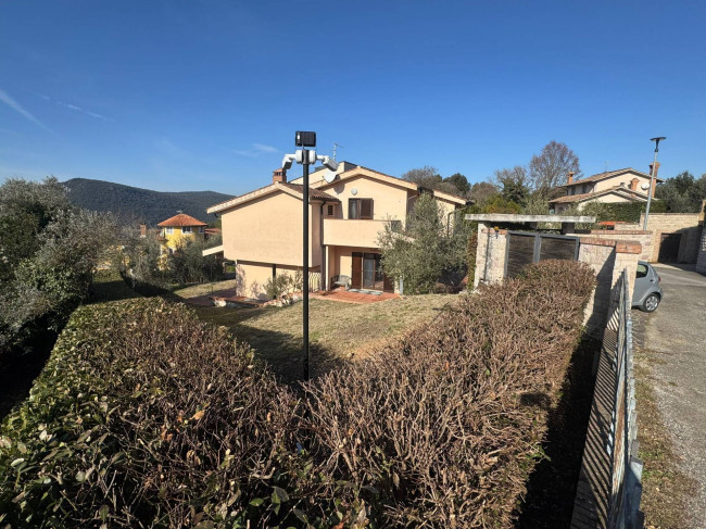 Villa in vendita a Narni