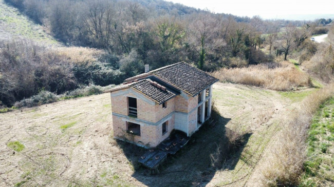 Rustico in vendita a Guardea