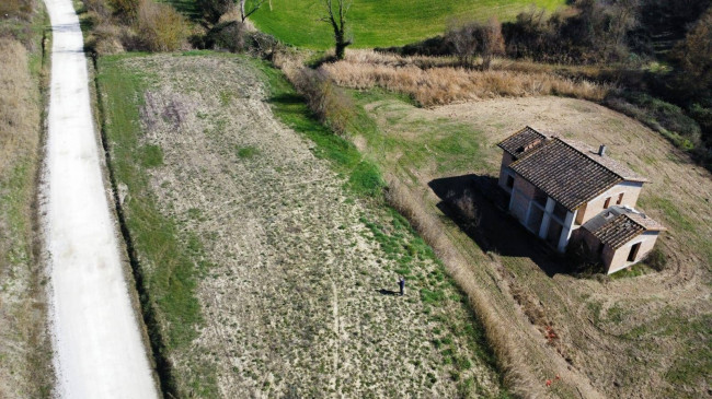 Rustico in vendita a Guardea