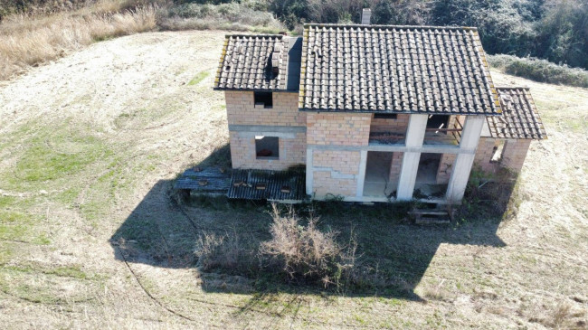 Rustico in vendita a Guardea