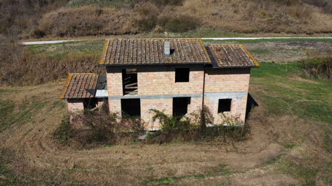 Rustico in vendita a Guardea