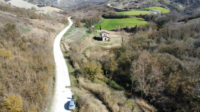 Rustico in vendita a Guardea