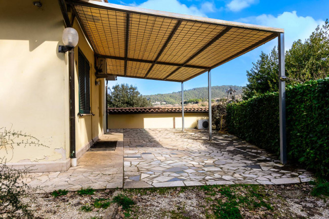 Casa singola in vendita a Narni