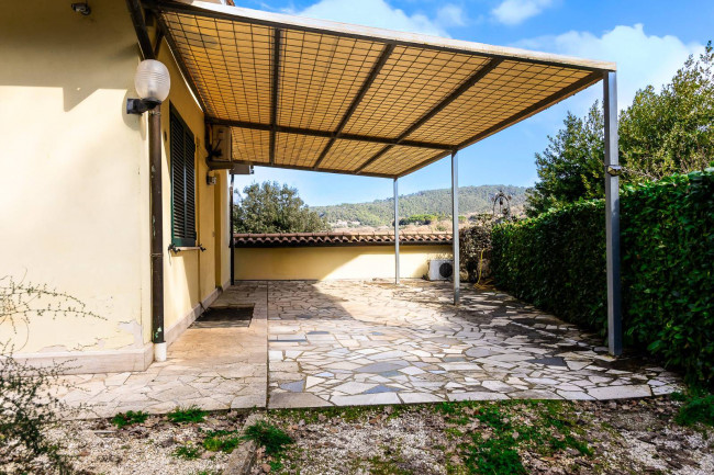 Casa singola in vendita a Narni