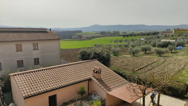 Villetta  trifamiliare in vendita a Montecastrilli