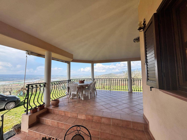 Villa in vendita a Alviano