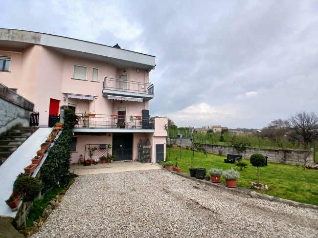 Villette a schiera in vendita a Graffignano