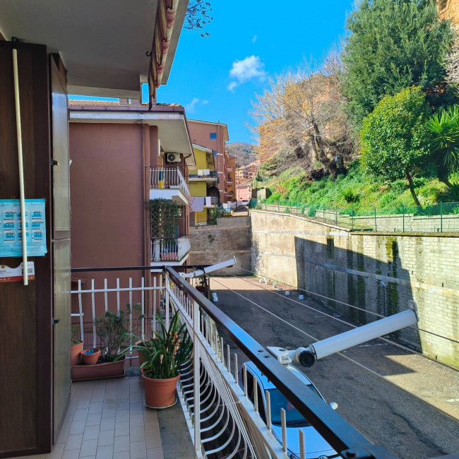 Appartamento in vendita a Soriano nel Cimino