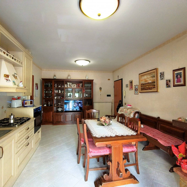 Appartamento in vendita a Soriano nel Cimino