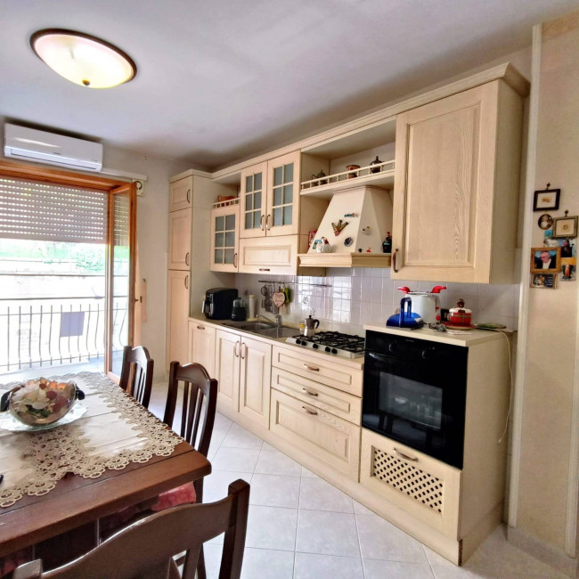 Appartamento in vendita a Soriano nel Cimino