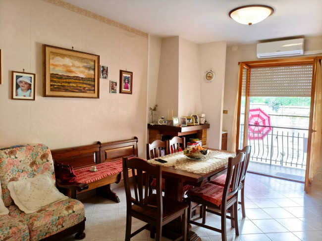 Appartamento in vendita a Soriano nel Cimino