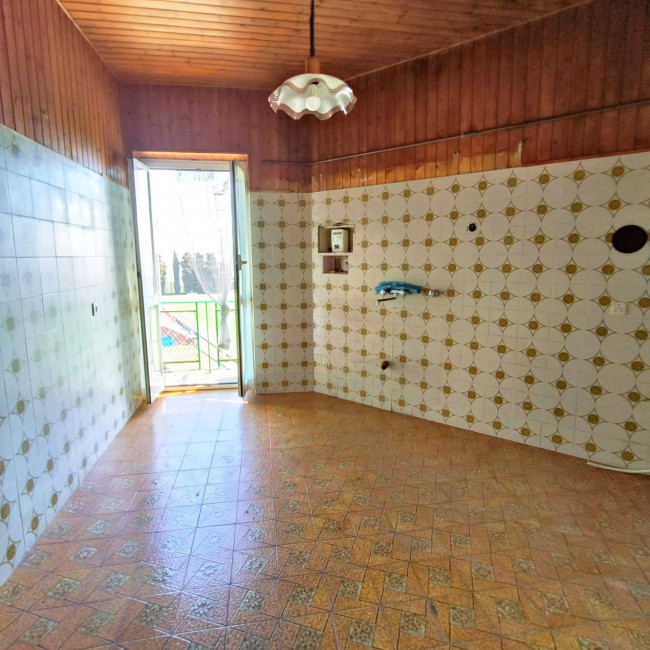 Appartamento in vendita a Soriano nel Cimino