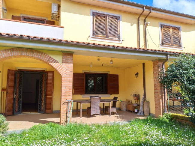 Appartamento in vendita a Vignanello