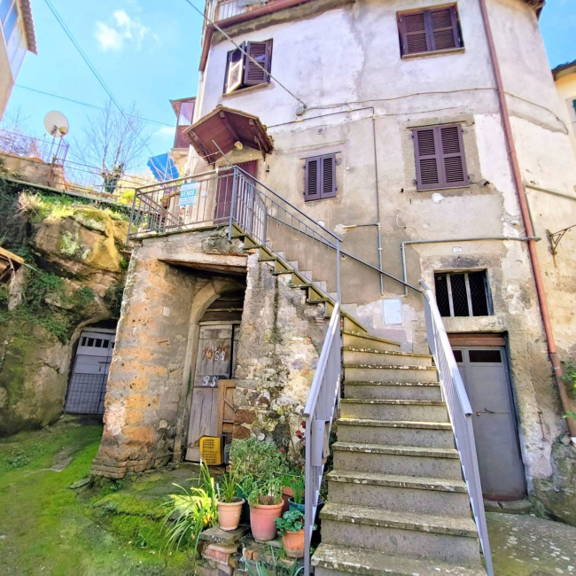 Appartamento in vendita a Soriano nel Cimino