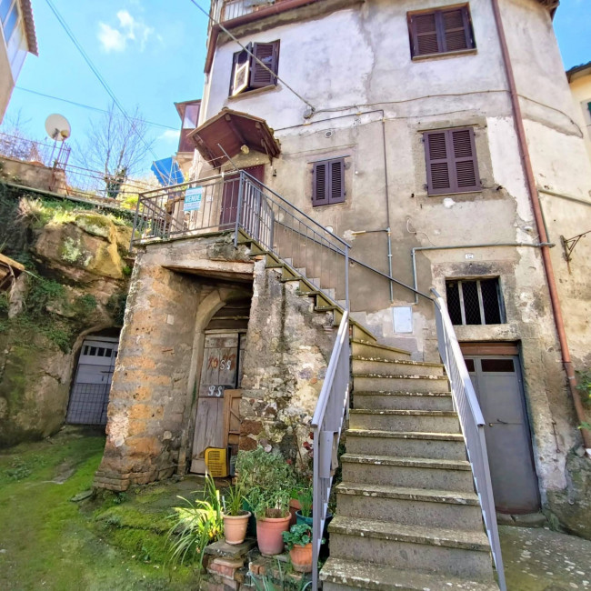 Appartamento in vendita a Soriano nel Cimino