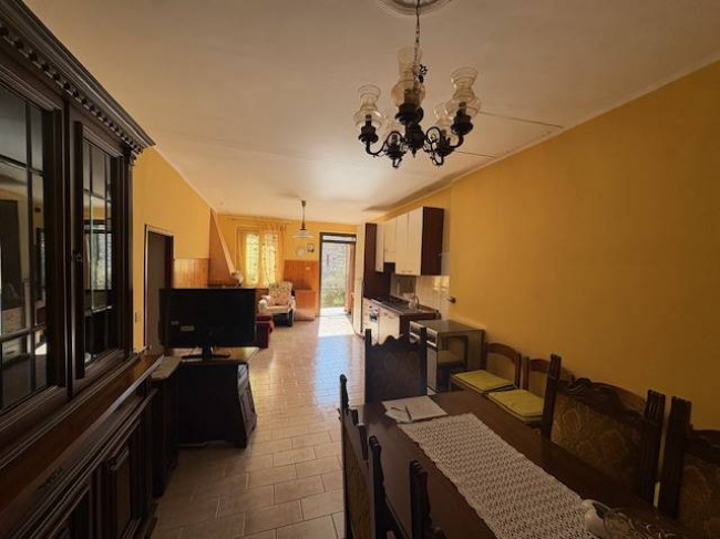casa semi-indipendente in vendita a Narni