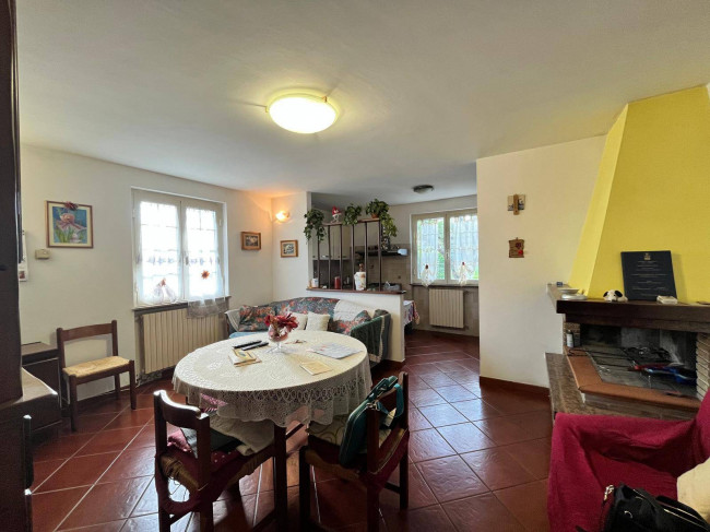 Single House for sale in Vasanello