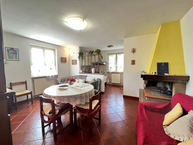 Single House for sale in Vasanello