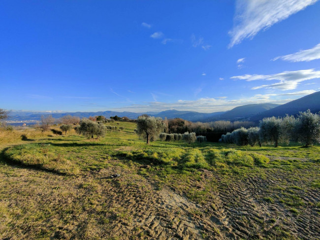 Casale in vendita a Narni