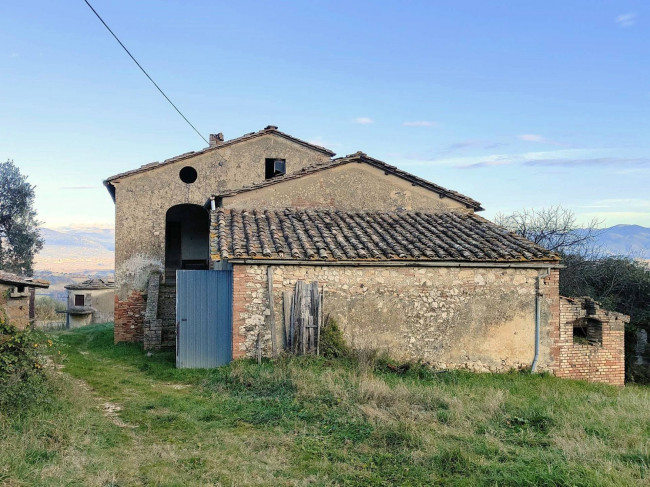 Casale in vendita a Narni