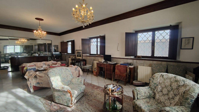 Casale in vendita a Attigliano