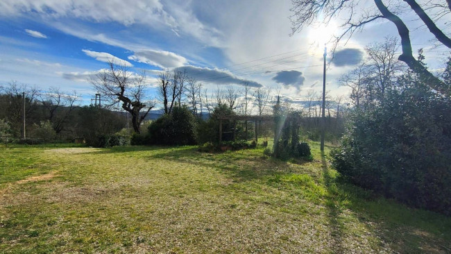 Casale in vendita a Attigliano