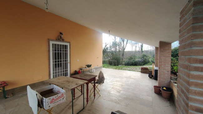 Casale in vendita a Attigliano