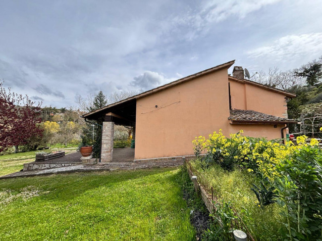 Villa in vendita a Amelia