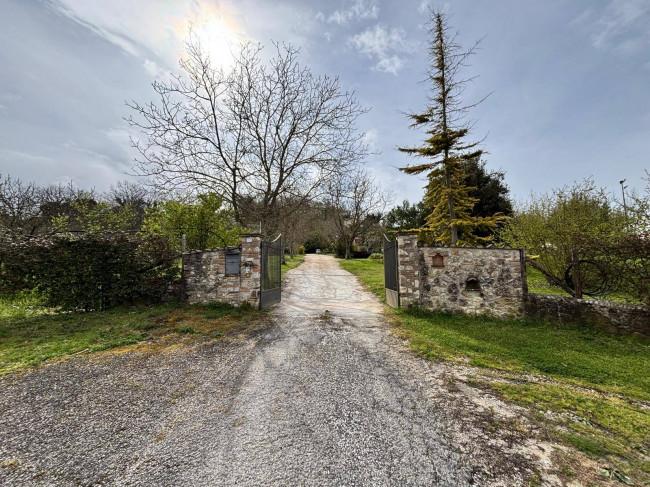 Villa in vendita a Amelia