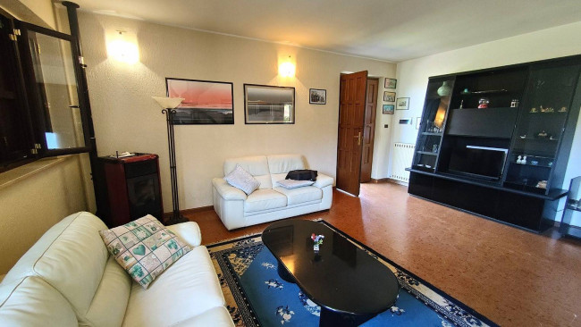 Villa in vendita a Montecchio