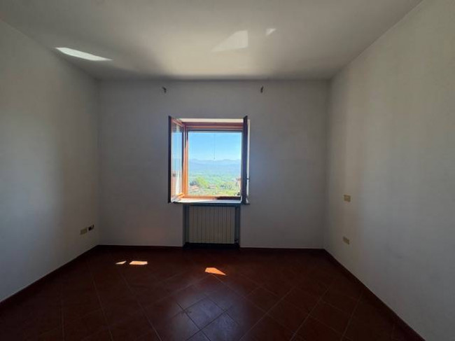 casa semi-indipendente in vendita a Narni