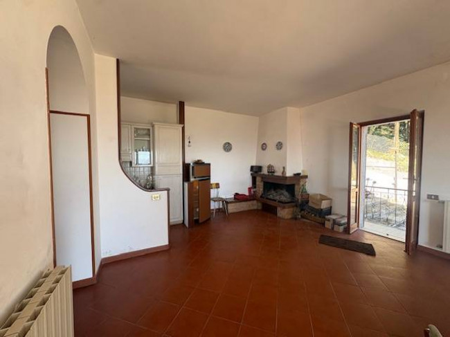 casa semi-indipendente in vendita a Narni