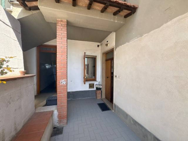 casa semi-indipendente in vendita a Narni