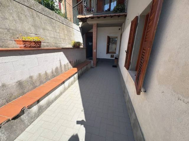 casa semi-indipendente in vendita a Narni
