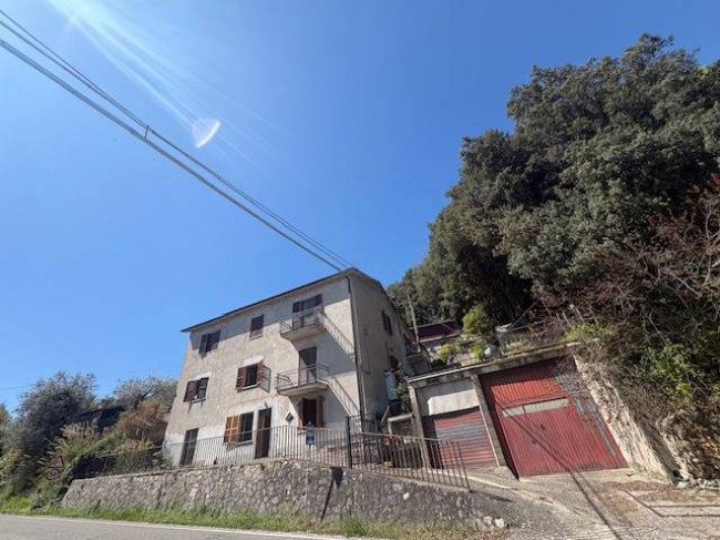 casa semi-indipendente in vendita a Narni